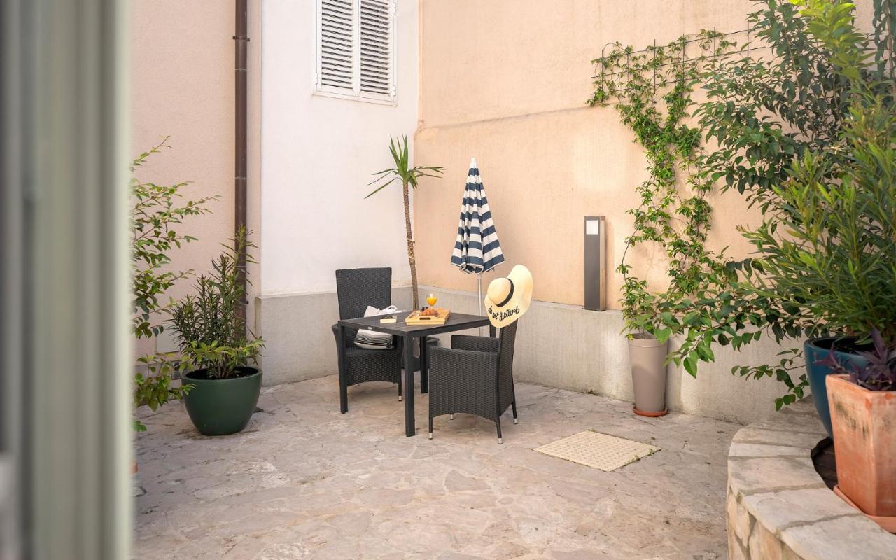 Hidden Oasis - Zf Hvar Hvar Town Eksteriør billede